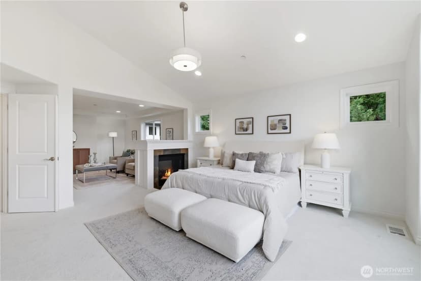 Property photo for 698 Summerhill Ridge Drive Nw, Issaquah photo 14