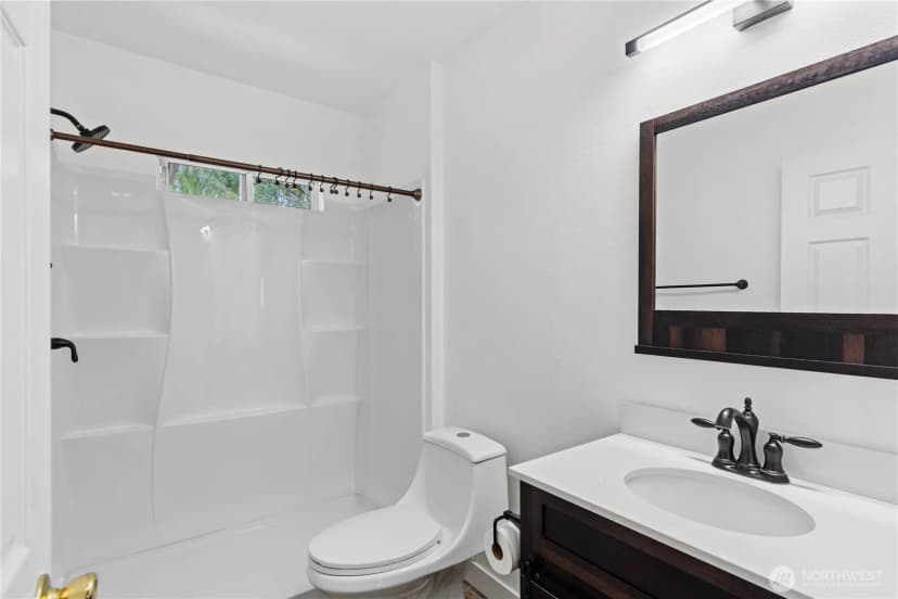 Property photo for 905 Kittitas St, Wenatchee photo 9