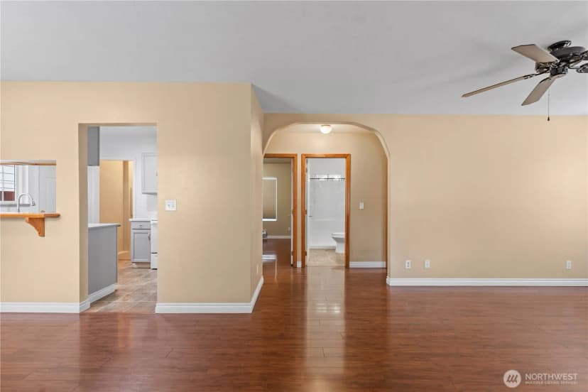 Property photo for 905 Kittitas St, Wenatchee photo 16