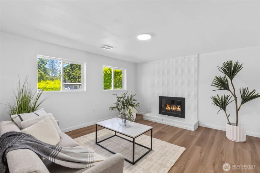 Property photo for 8712 Wildwood Avenue Sw, Lakewood photo 23