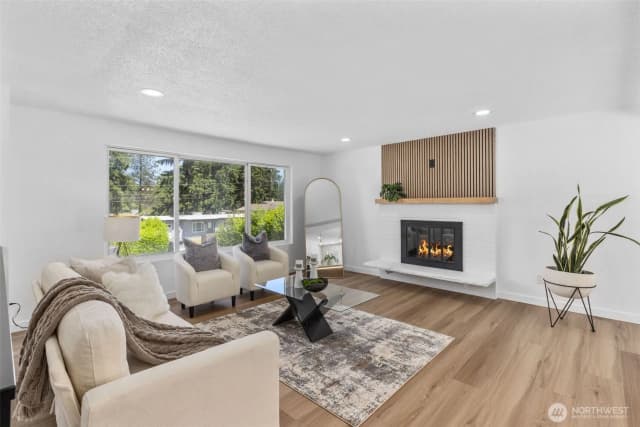 Property photo for 8712 Wildwood Avenue Sw, Lakewood photo 5