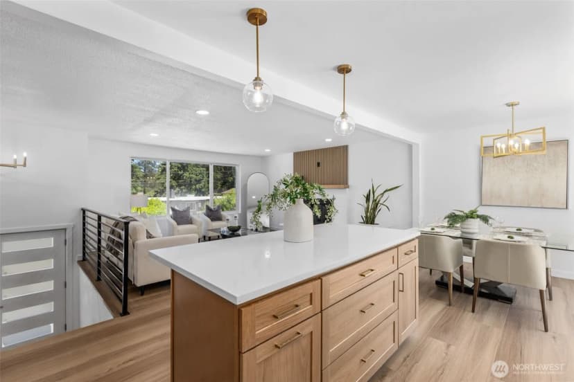 Property photo for 8712 Wildwood Avenue Sw, Lakewood photo 10