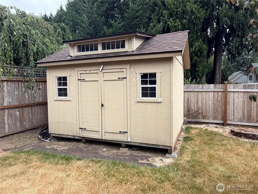 Property photo for 1410 Middle Street Se, Olympia photo 6