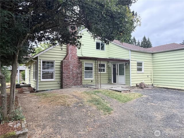 Property photo for 1410 Middle Street Se, Olympia photo 3