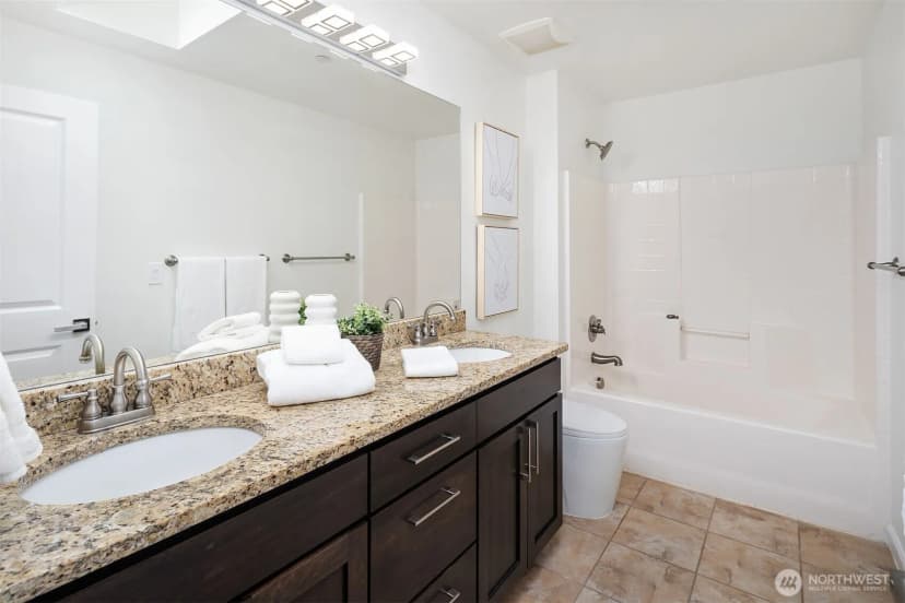 Property photo for 4234 S 150th Street, Tukwila photo 32