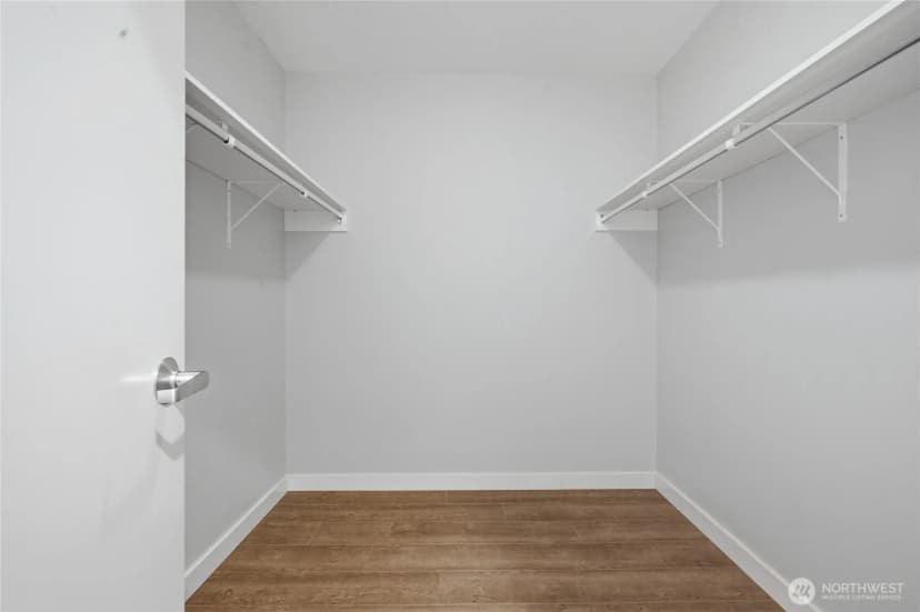 Property photo for 321 10th Avenue S #712, Seattle photo 22