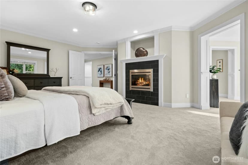 Property photo for 10806 Se 16th Street, Bellevue photo 25