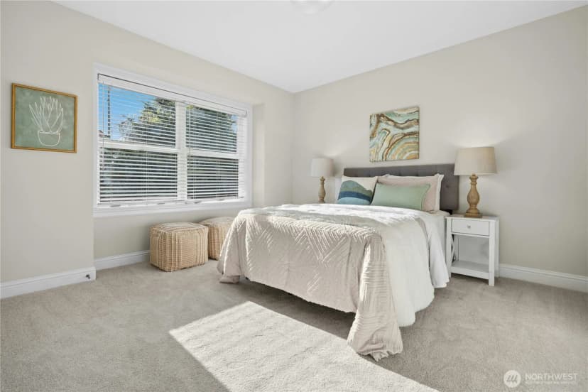 Property photo for 10806 Se 16th Street, Bellevue photo 32