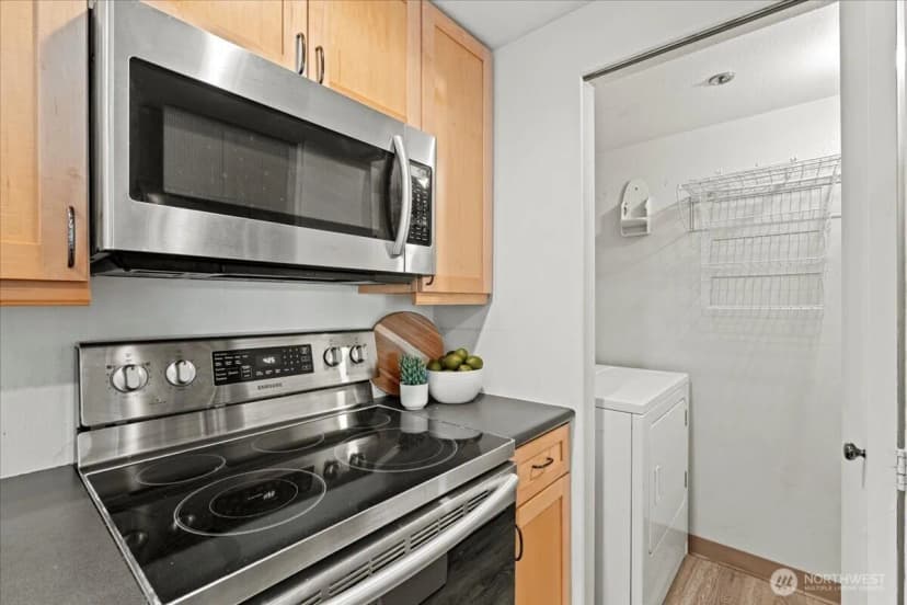 Property photo for 121 Vine Street #1404, Seattle photo 26