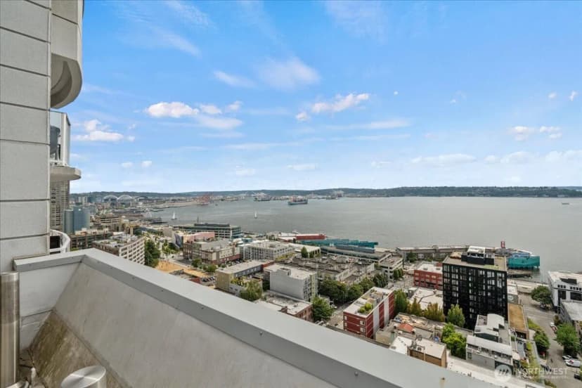 Property photo for 121 Vine Street #1404, Seattle photo 34