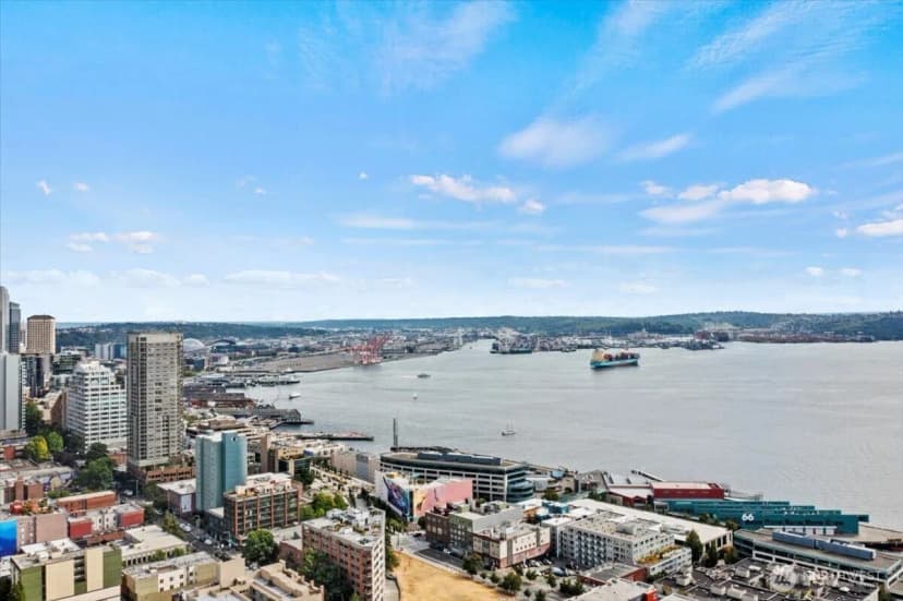 Property photo for 121 Vine Street #1404, Seattle photo 32