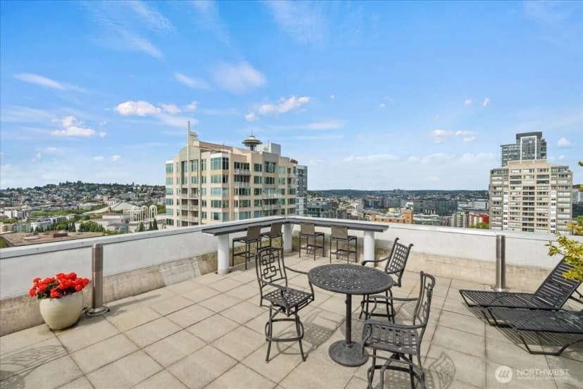 Property photo for 121 Vine Street #1404, Seattle photo 33