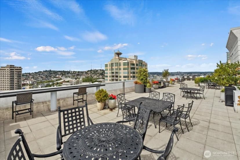 Property photo for 121 Vine Street #1404, Seattle photo 35