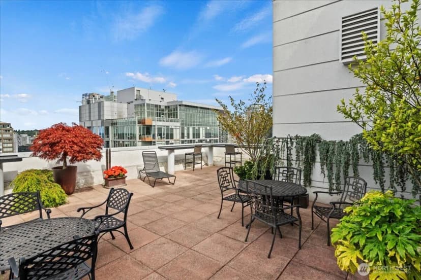 Property photo for 121 Vine Street #1404, Seattle photo 38