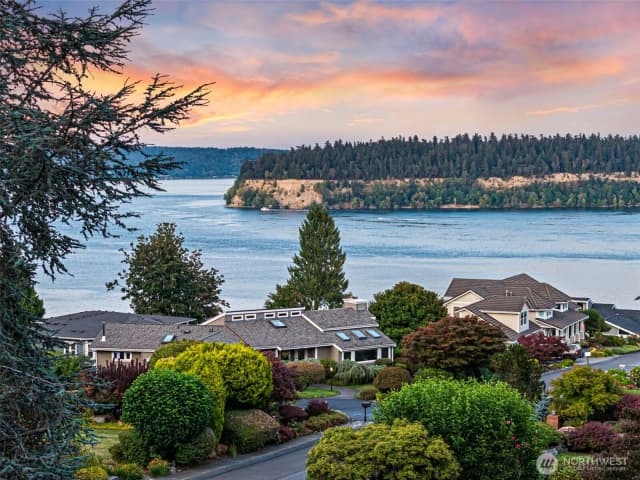 Property photo for 2410 55th Street Ct Nw, Gig Harbor