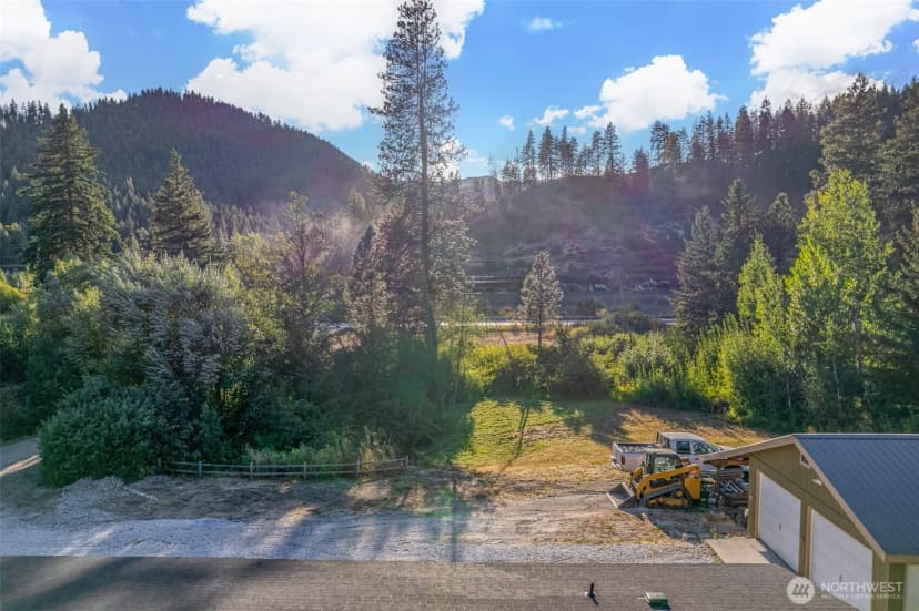 Property photo for 47 Oak Orchard Lane, Leavenworth photo 28