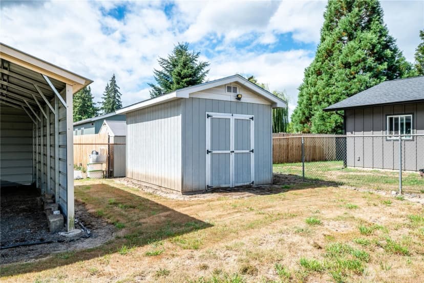 Property photo for 3333 Pennsylvania Street, Longview photo 32