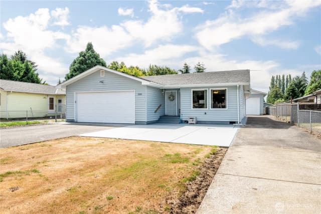 Property photo for 3333 Pennsylvania Street, Longview
