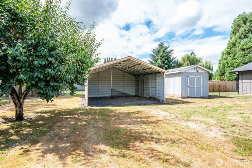 Property photo for 3333 Pennsylvania Street, Longview photo 36
