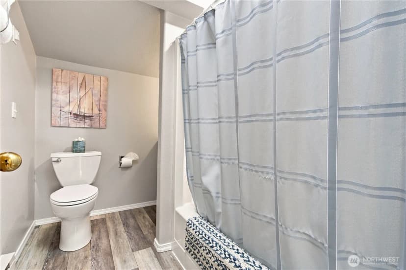 Property photo for 38091 Fawn Road Ne, Hansville photo 25
