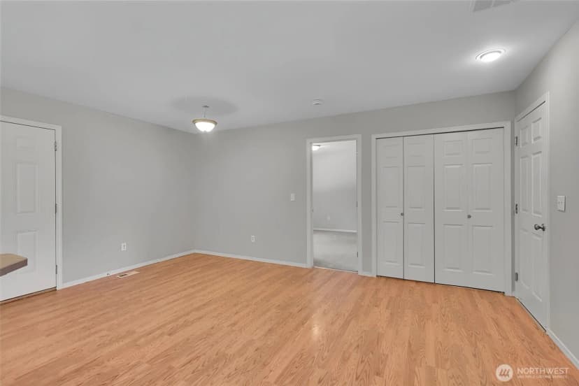 Property photo for 14717 147th Street E, Orting photo 12