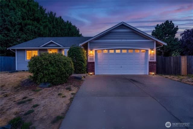 Property photo for 14717 147th Street E, Orting photo 2