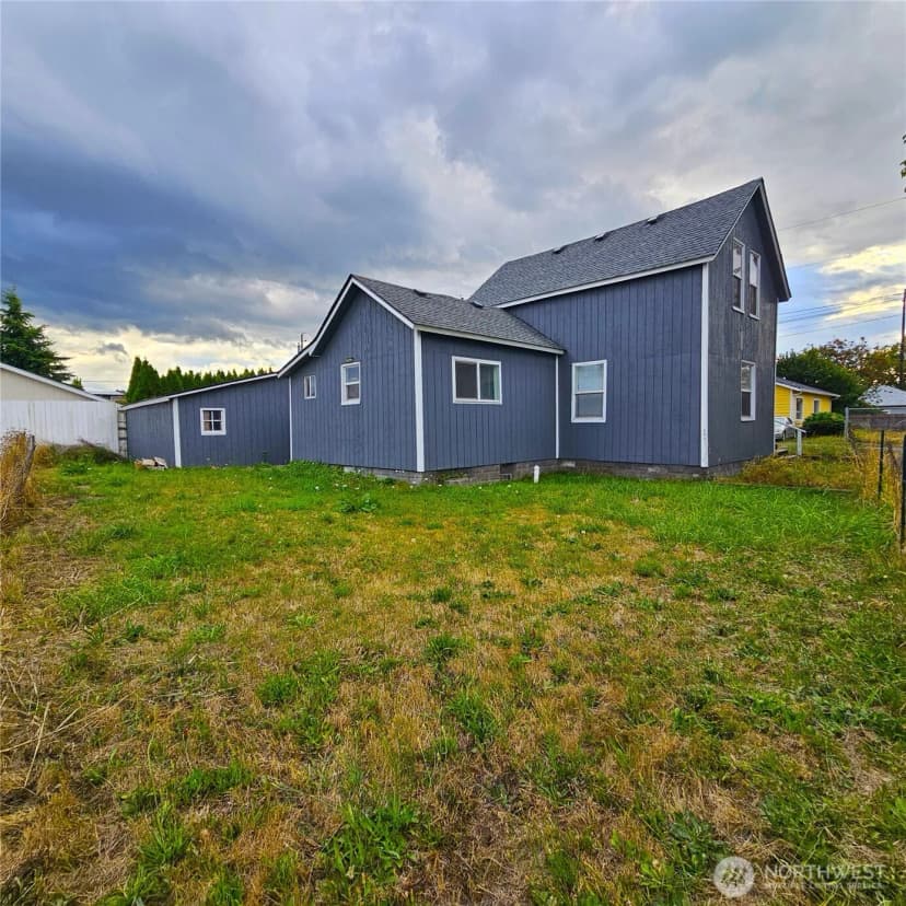 Property photo for 506 S 6th Avenue, Kelso photo 17
