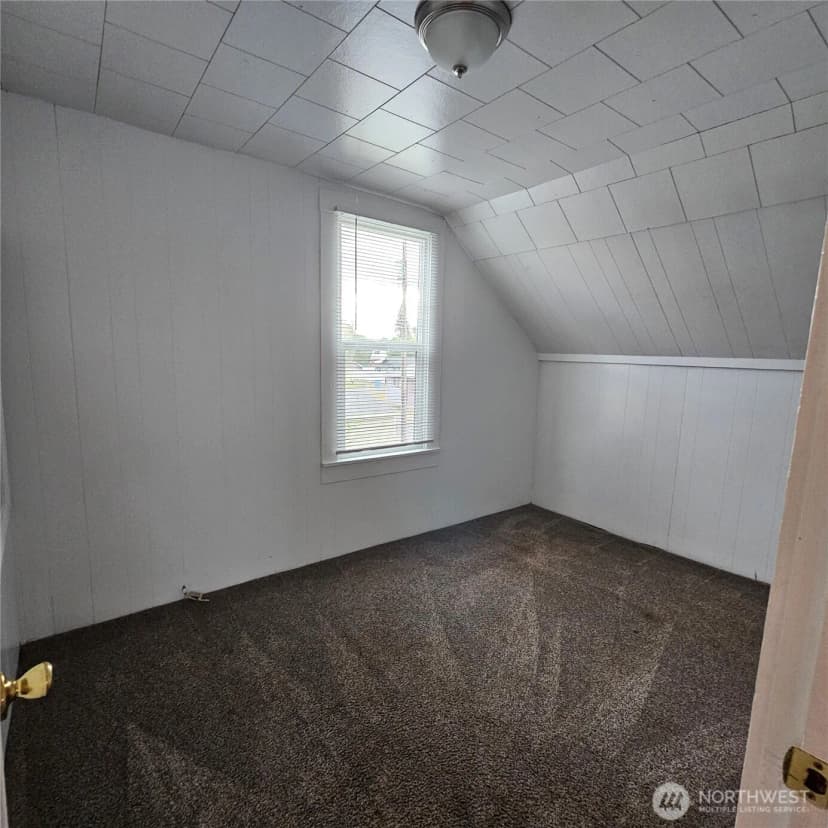 Property photo for 506 S 6th Avenue, Kelso photo 14