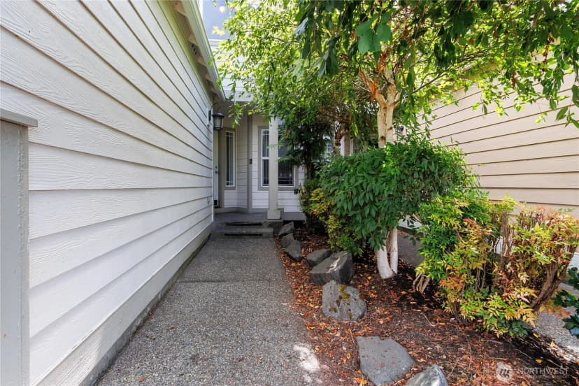 Property photo for 6814 131st Street Ct E, Puyallup photo 2