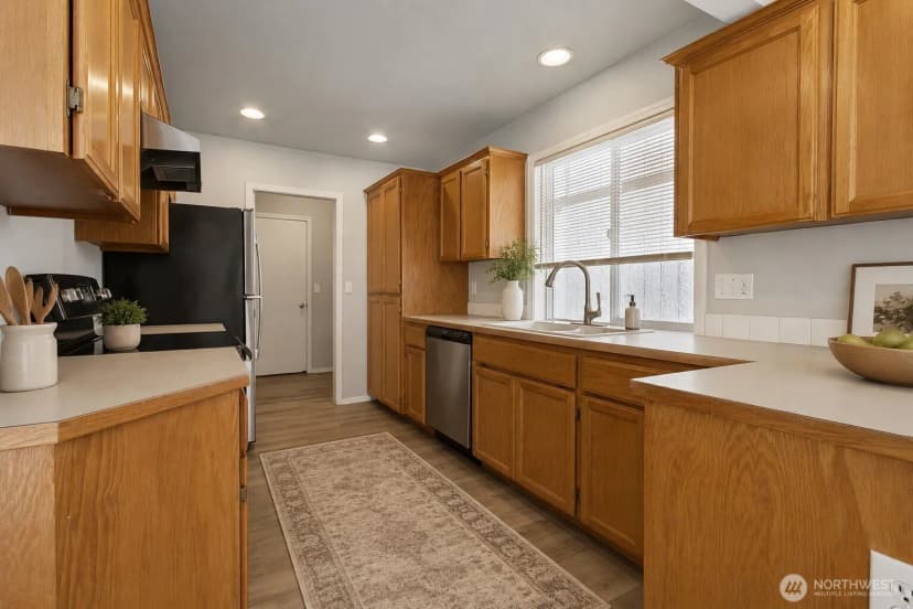Property photo for 6814 131st Street Ct E, Puyallup photo 13