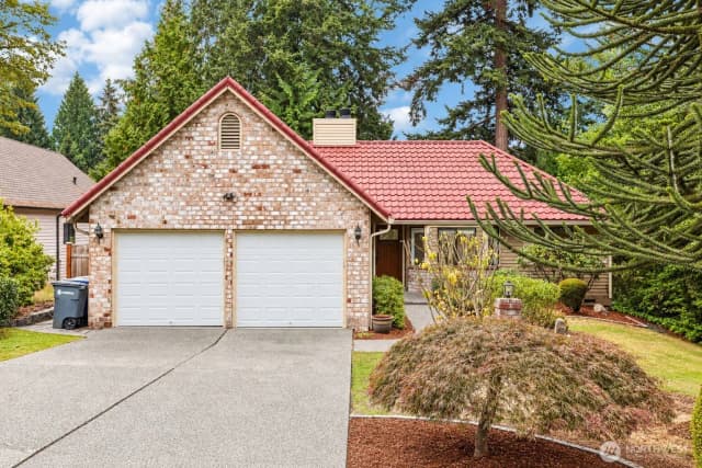Property photo for 14502 104th Avenue Ne, Bothell photo 2