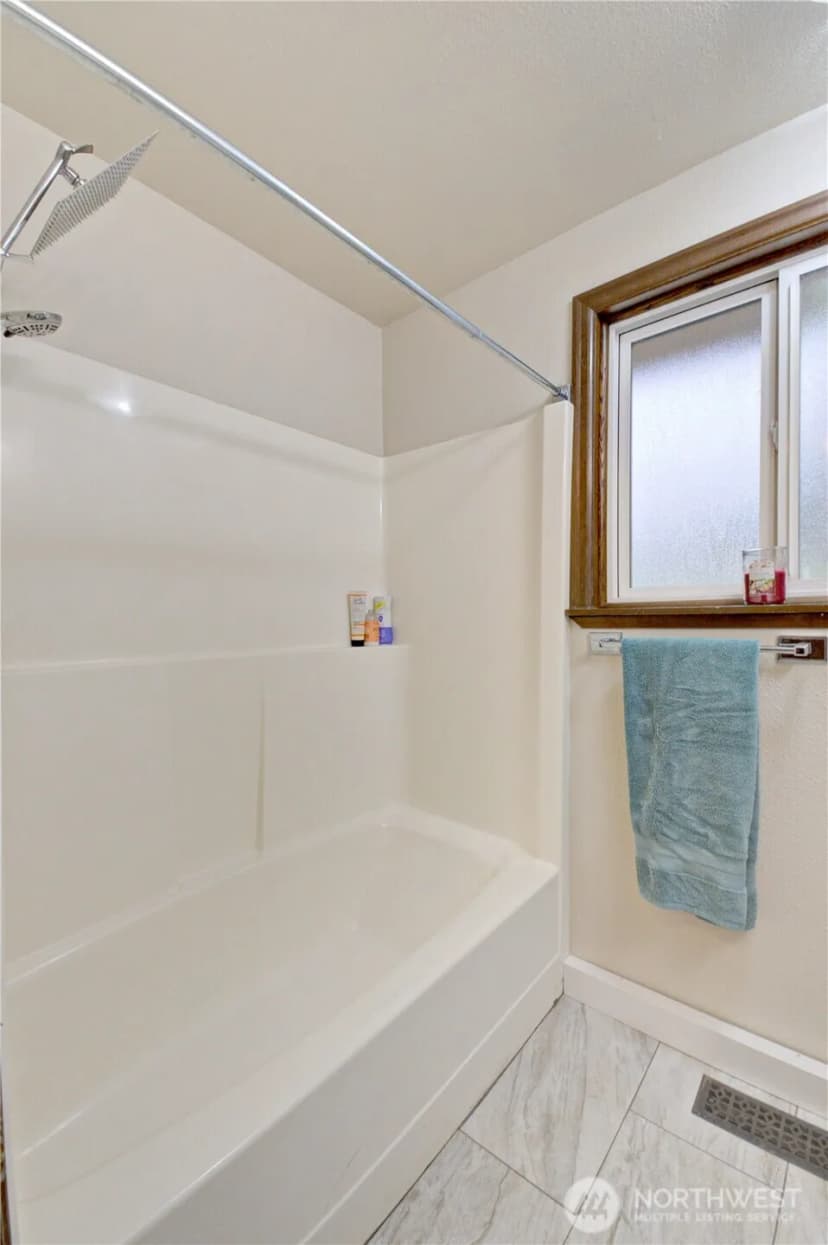Property photo for 2314 177th Avenue Ct E, Parkland photo 14