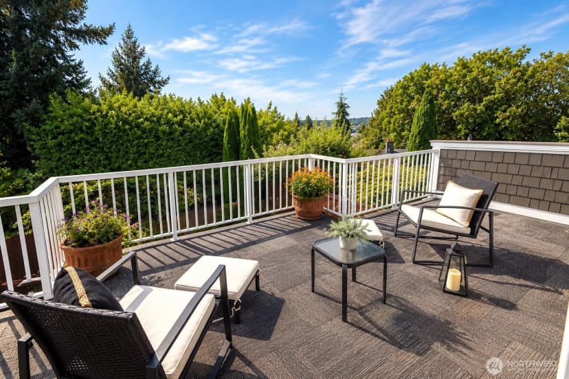 Property photo for 825 Ne 75th Street, Seattle photo 20