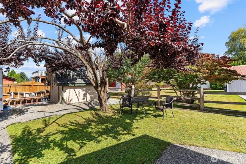 Property photo for 910 Dunlop Street, Sedro Woolley photo 35