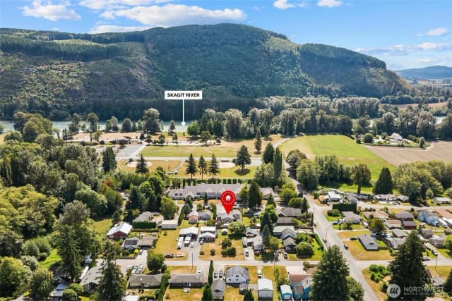 Property photo for 910 Dunlop Street, Sedro Woolley photo 5