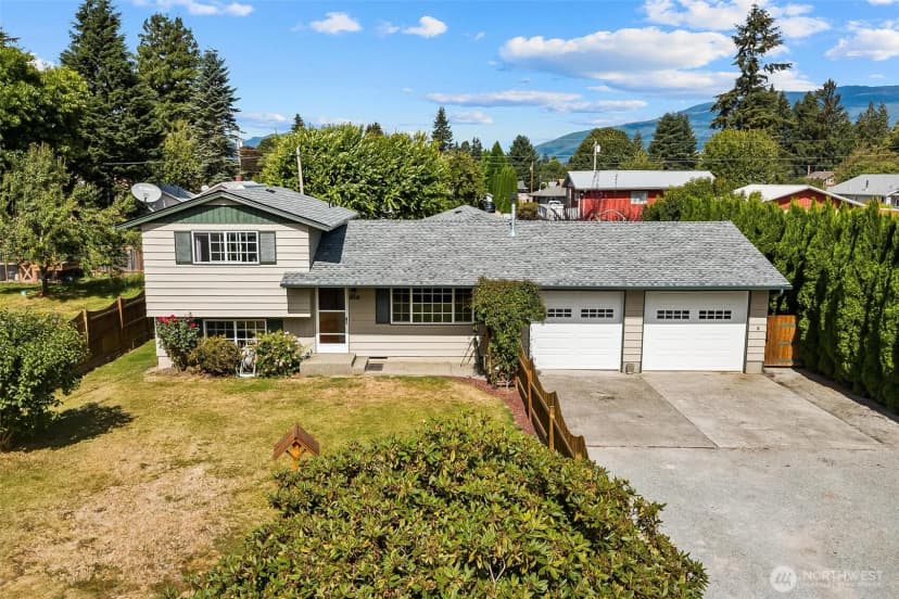 Property photo for 910 Dunlop Street, Sedro Woolley photo 7