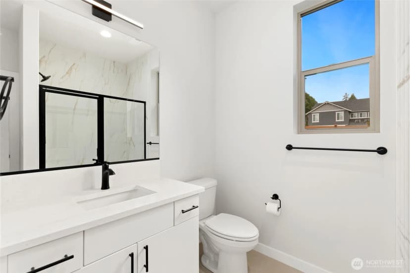 Property photo for 13847 153rd Avenue Se #7, Renton photo 5