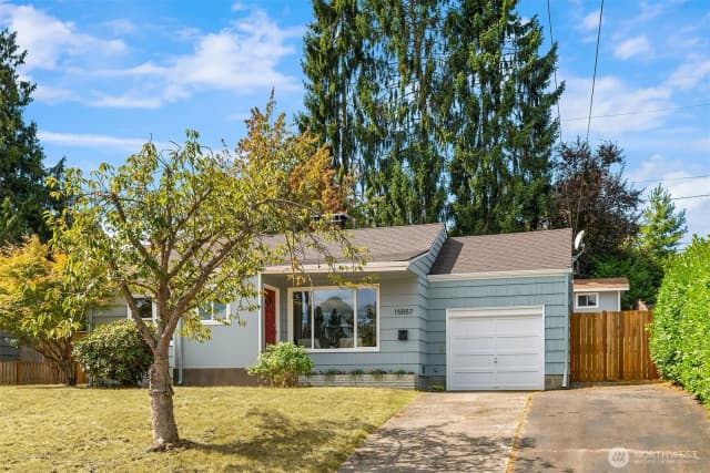 Property photo for 15557 10th Avenue Ne, Shoreline
