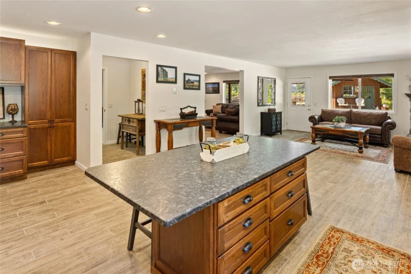 Property photo for 1703 Airport Road, Cle Elum photo 17