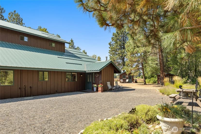 Property photo for 1703 Airport Road, Cle Elum photo 8