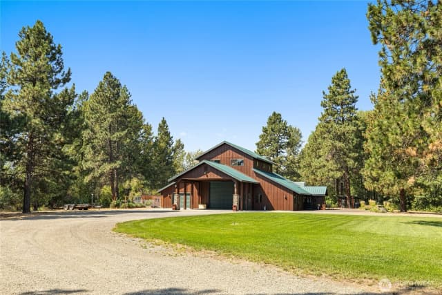 Property photo for 1703 Airport Road, Cle Elum photo 2