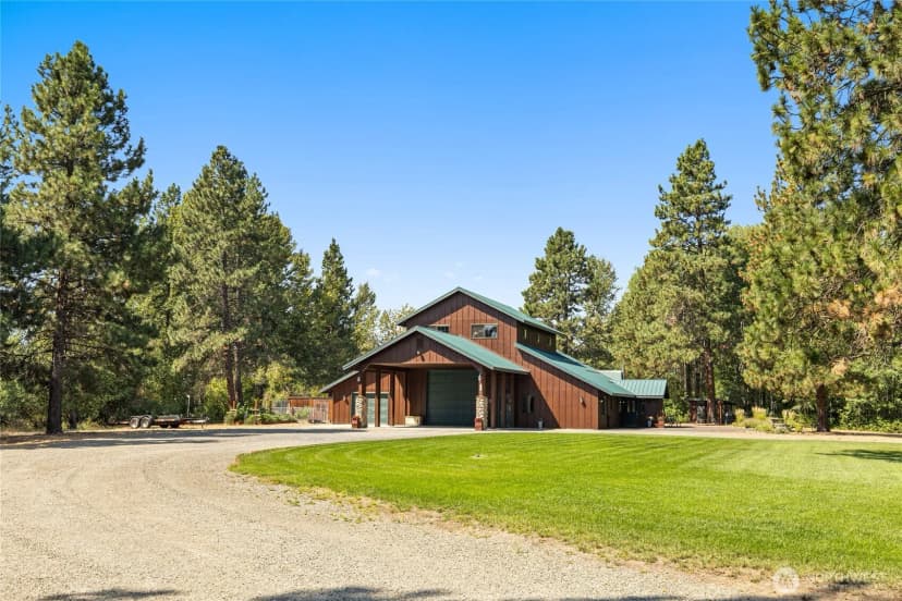 Property photo for 1703 Airport Road, Cle Elum photo 2