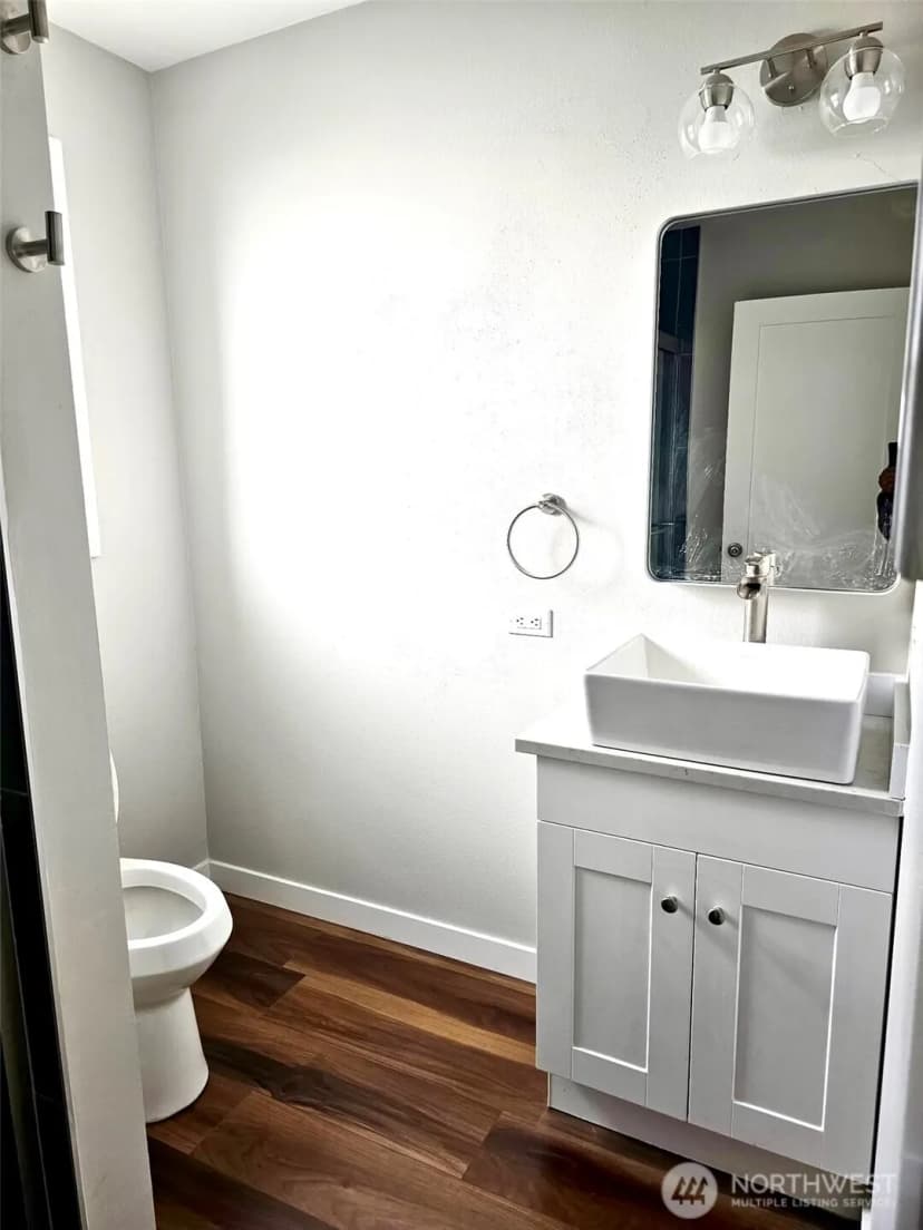 Property photo for 15716 46th Avenue E, Tacoma photo 14