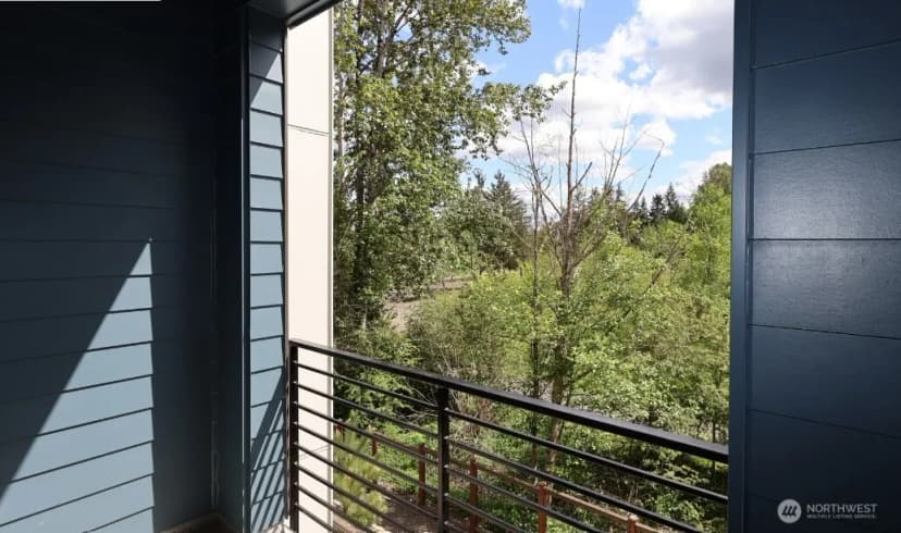 Property photo for 12207 137th Place Ne #2603, Redmond photo 23