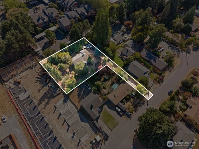 Property photo for 419 S 150th Street, Burien