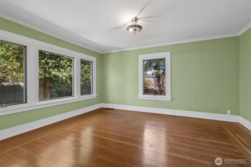Property photo for 419 S 150th Street, Burien photo 15
