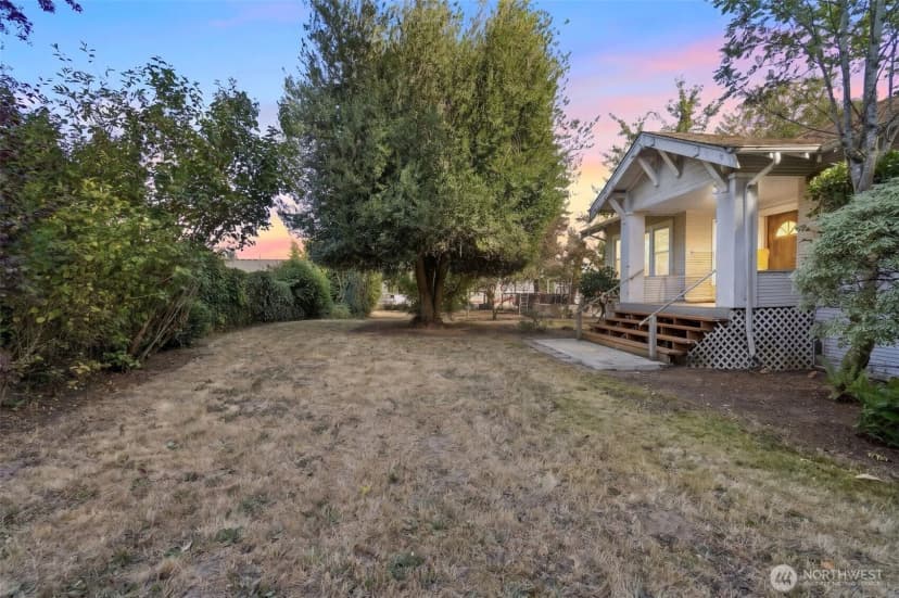 Property photo for 419 S 150th Street, Burien photo 7