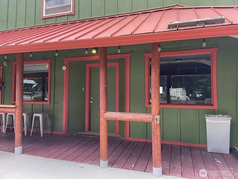 Property photo for 58410 State Route 410 E, Greenwater photo 14