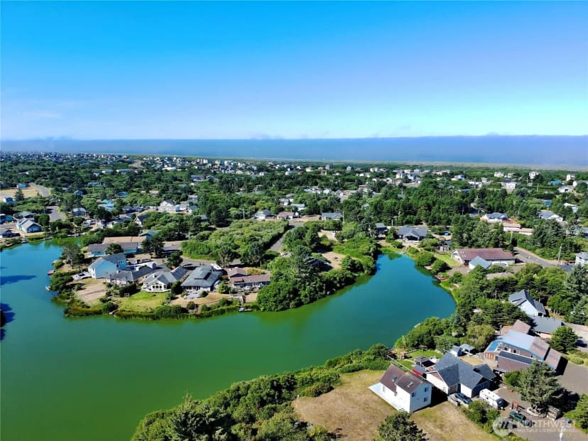 Property photo for 362 King Cyrus Loop Sw, Ocean Shores photo 13