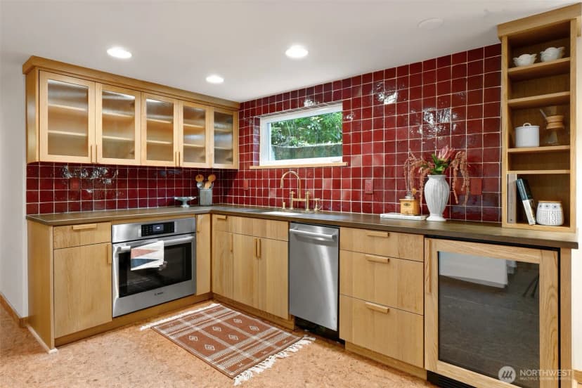 Property photo for 6049 Princeton Avenue Ne, Seattle photo 27